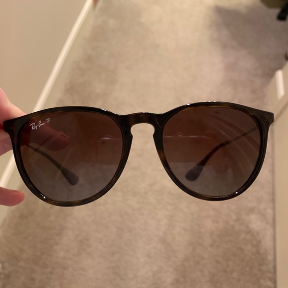 Erika Polarized Ray-Ban women’s sunglasses